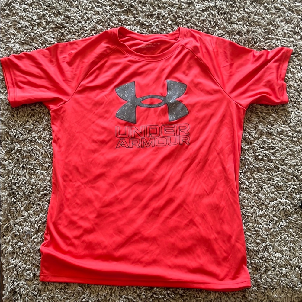 Under Armour Red T-Shirt